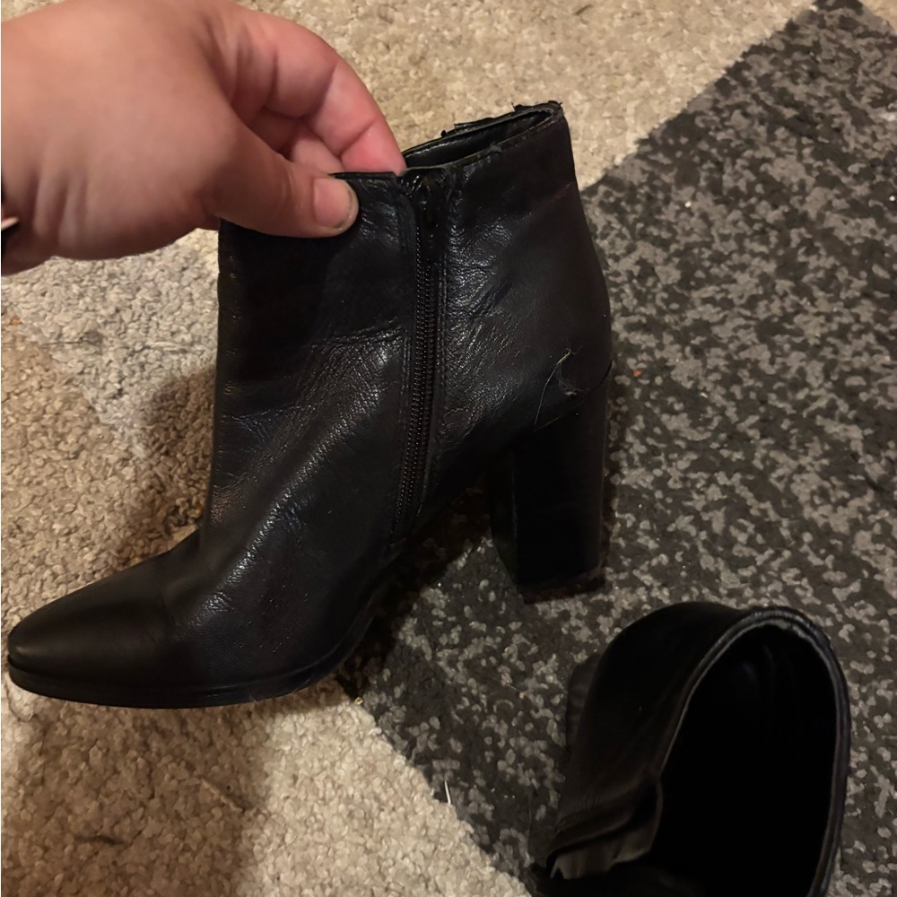 Nine West Black Ankle Booties with Chunky Heel